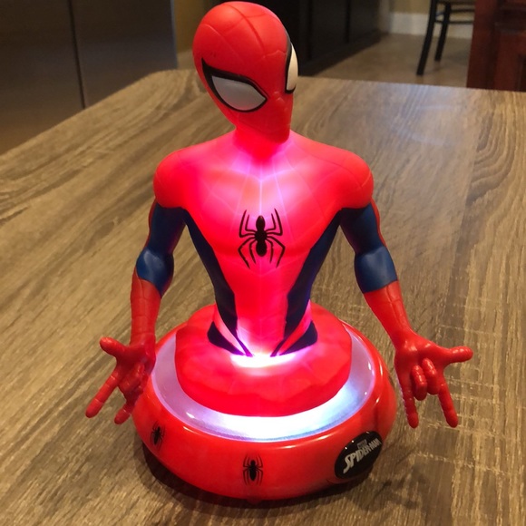 Spider-Man Nightlight and Light Switch Cover - Picture 6 of 8